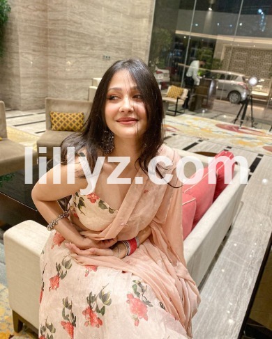 model Call Girls in Pune